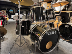 Tama Rockstar-DX 22”12”13”16” Ink. Virvel,Stativ och cymbaler Black Beg.