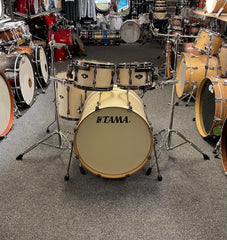 Tama Superstar hyperdrive birch suger white inkl puk clampar 10” 12” 16” 22” och 13x5” originalvirvel