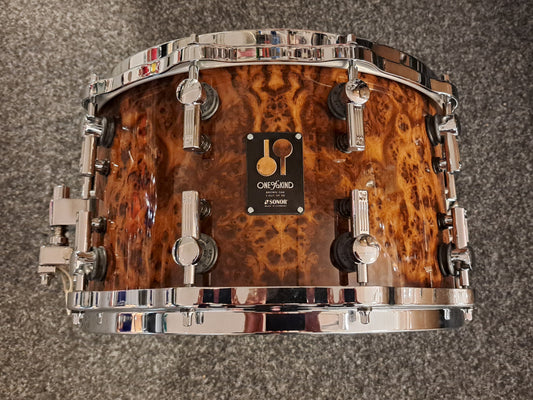 Sonor 14"×8" One Of A Kind Brown Oak Maple snare beg.
