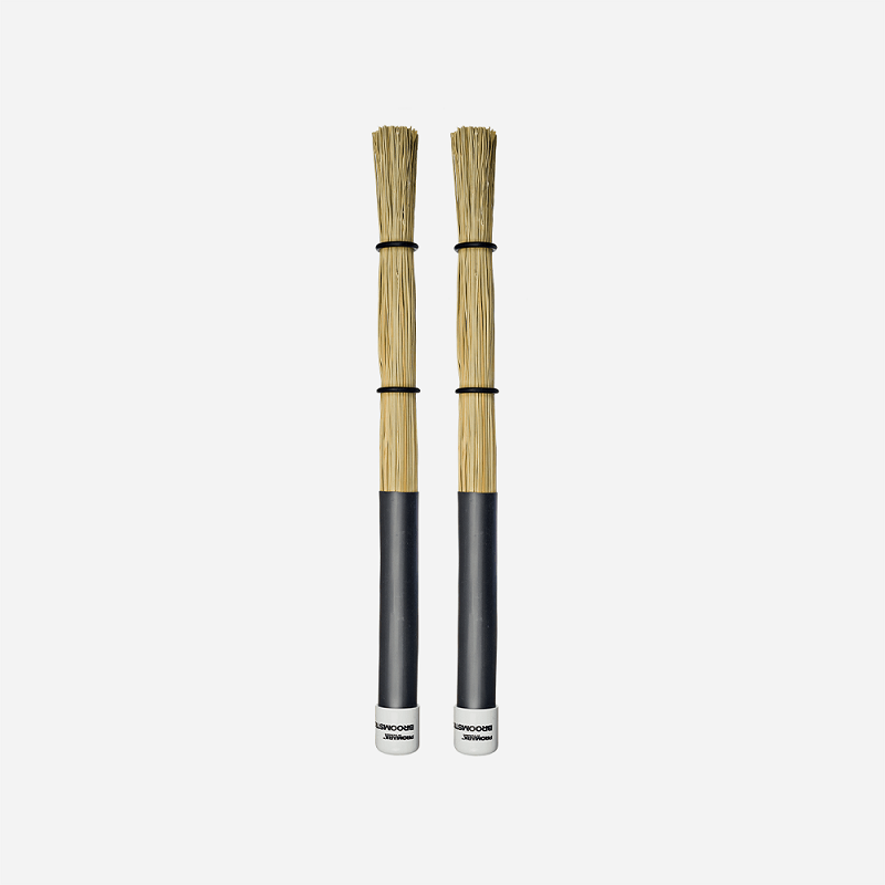 Broomsticks Medium