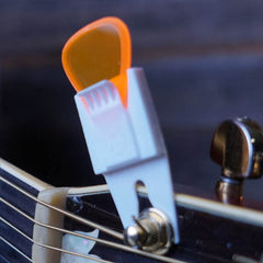 Premier Pick Holder, white w/free Gravity Pick