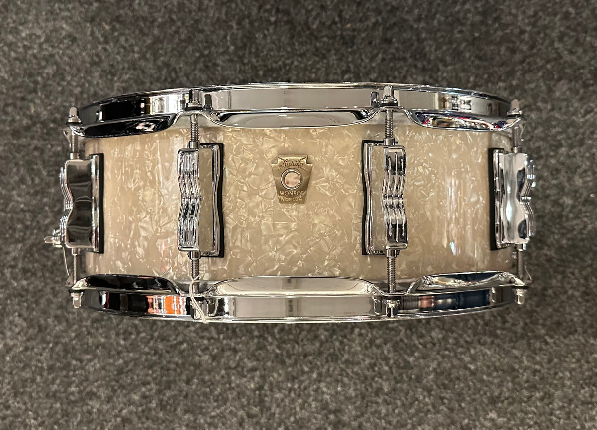 Ludwig Ls401 Classic Maple Snare 14x5 - Vintage White Marine