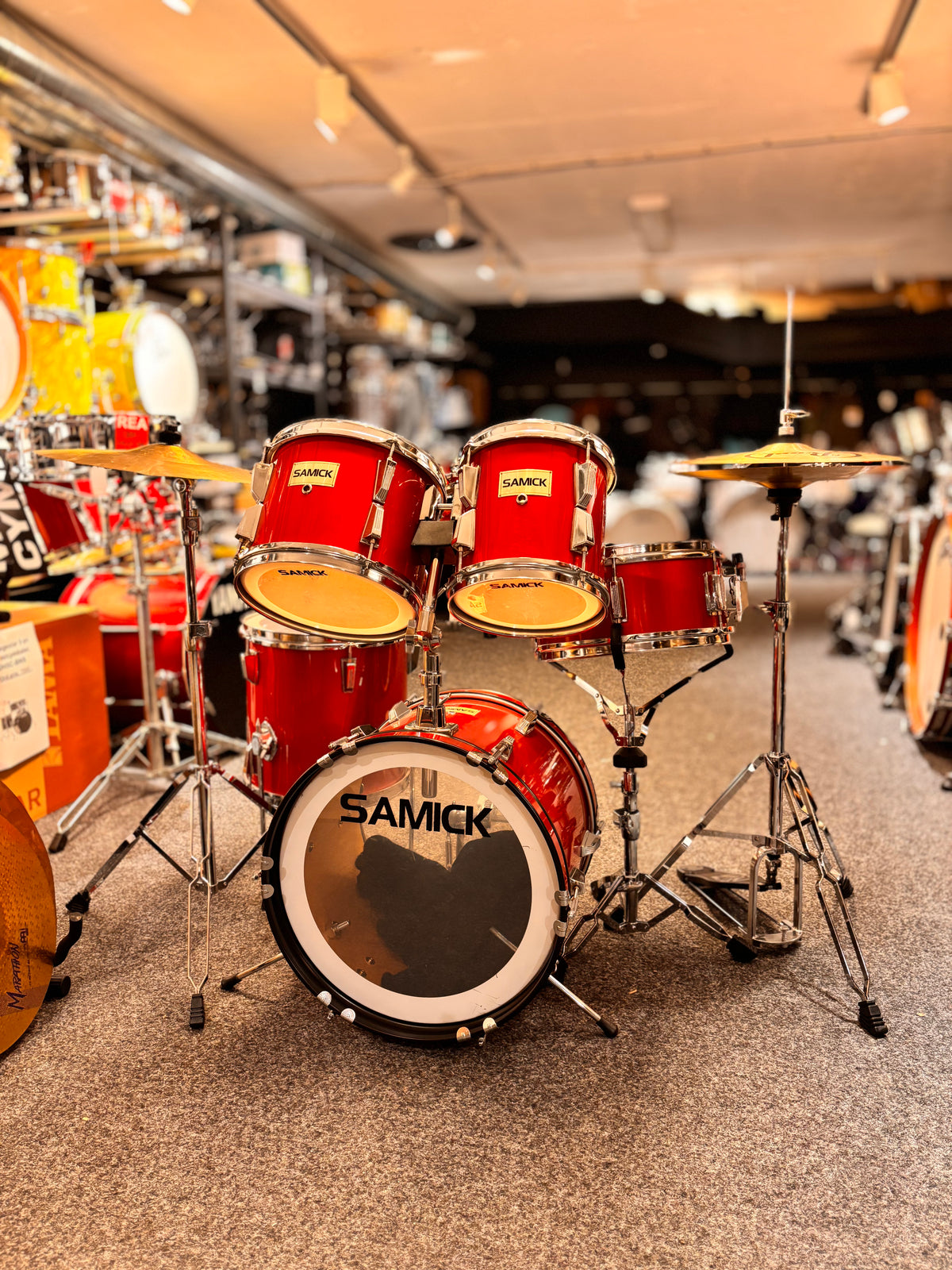 Samick 16”,8”,10”,12”,virvel(12”) Ink. Stativpack och Hi-hat och Ride beg.