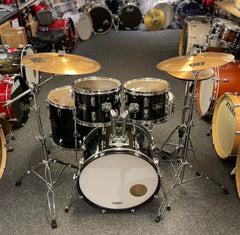 Pearl Export 12” 13” 16” 22” 14x6,5”komplett trumset inkl stativ/pedal samt cymbalpaket Sabian B8 14” 18” 20” Beg.