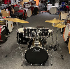 Pearl Roadshow komplett trumset inkl stativ/pedal samt trumpall och cymbalpack Sabian SBR Beg.
