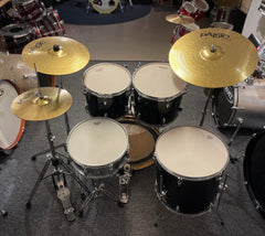 Sonor Force 1003 komplett trumset 22"12"13"16" Ink. Virvel,stativ och Cymbaler Beg.
