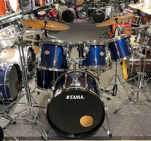 Tama Rockstar komplett set 10” 12” 13” 16” 22” Ink: virvel,stativpack,trumpall och cymbalpack Beg.