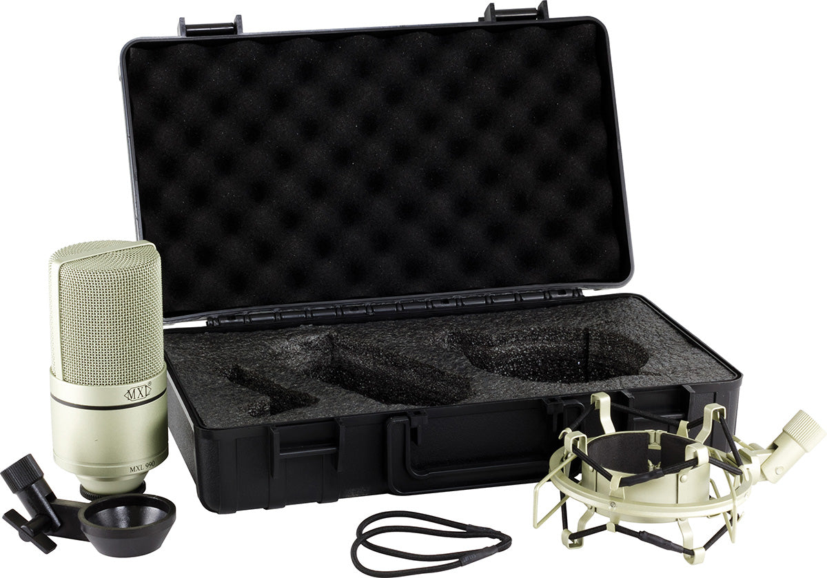 World renown condensor microphone with shock mount and case